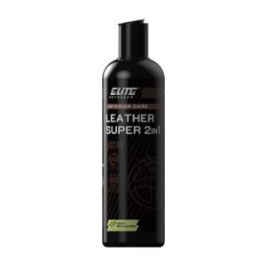Czarna butelka z produktem do pielęgnacji wnętrz, oznaczona jako "Leather Super 2in1" marki Elite Detailer, posiada zielony napis "scent new leather".
